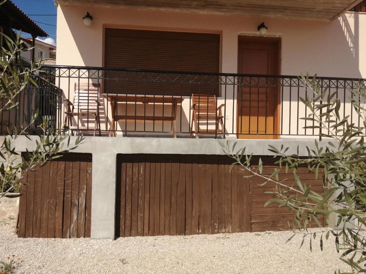 Aggelo 4 Bedroom Apartment Нафплион Екстериор снимка